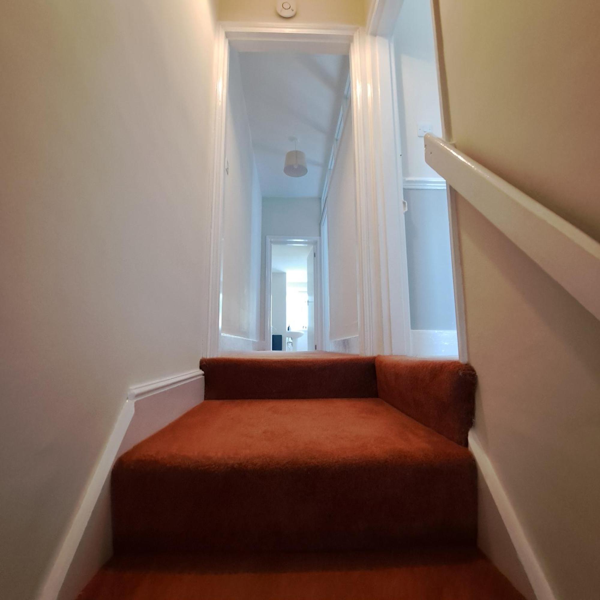 Generous 3 Bed In The Heart Of The Village Huntingdon Bagian luar foto