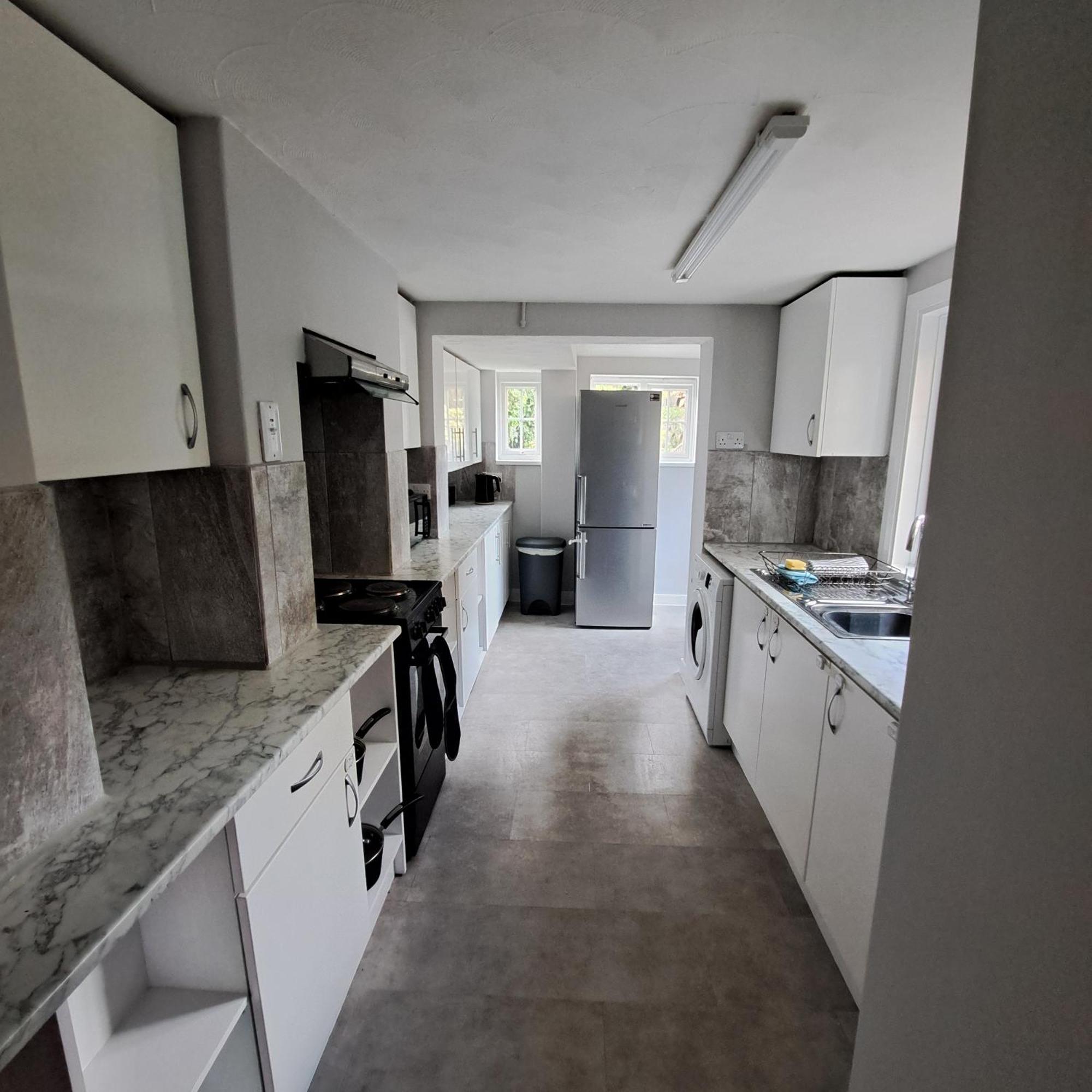Generous 3 Bed In The Heart Of The Village Huntingdon Bagian luar foto